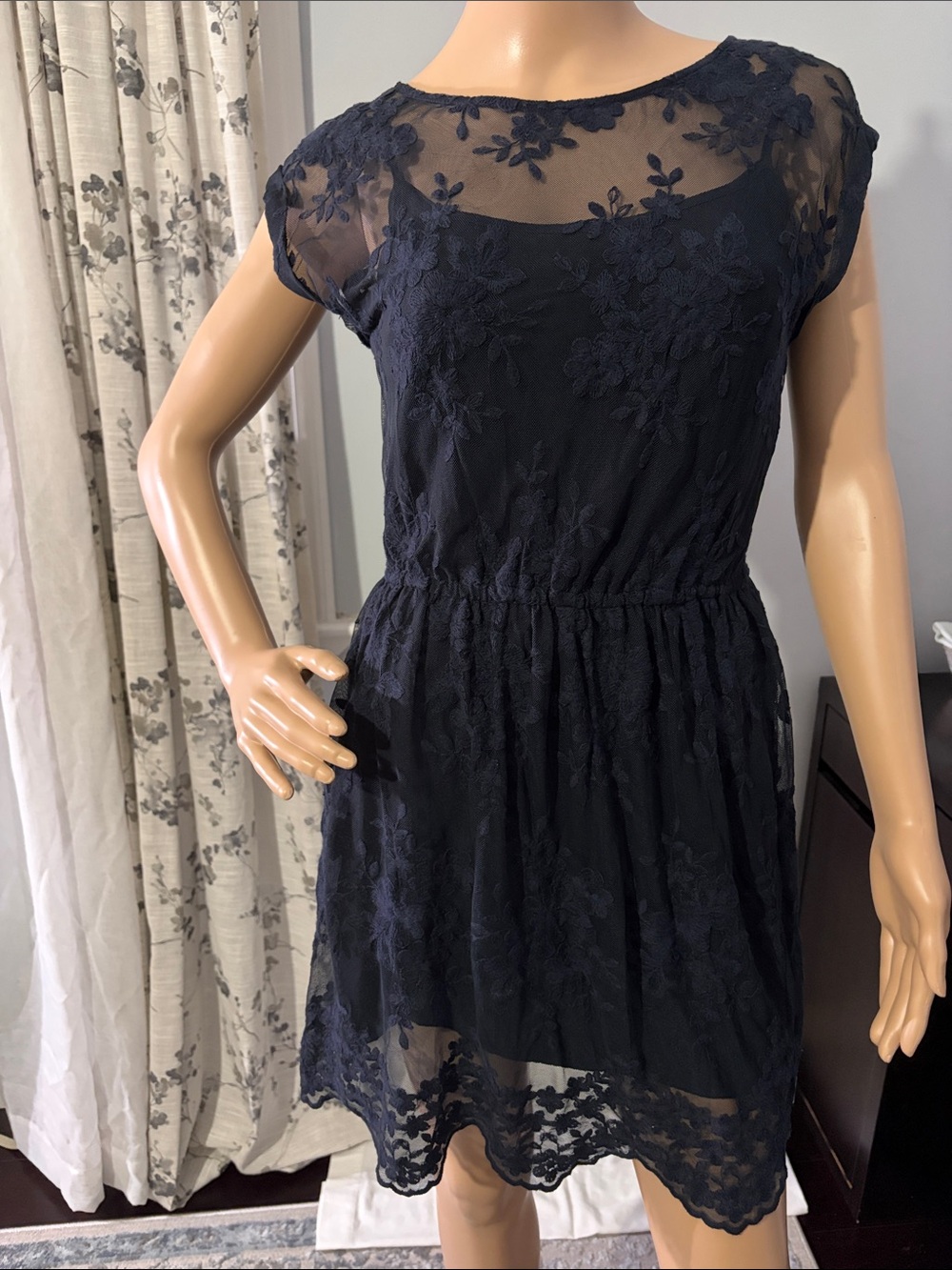Abercrombie & Fitch Navy Floral Lace Mini Dress